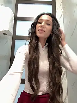  MiaQueen  online show from February 15, 7:54 pm