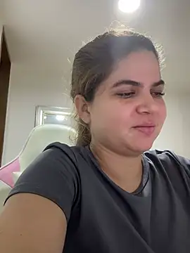 nurse becky online show from March 3, 10:10 pm