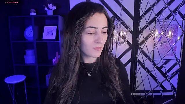 KylieMellow online show from March 5, 5:40 am