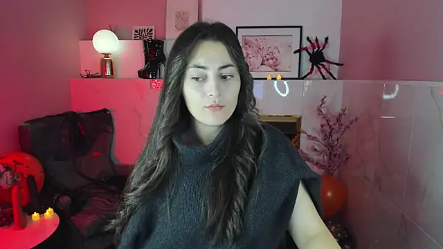 KylieMellow online show from October 29, 5:20 am