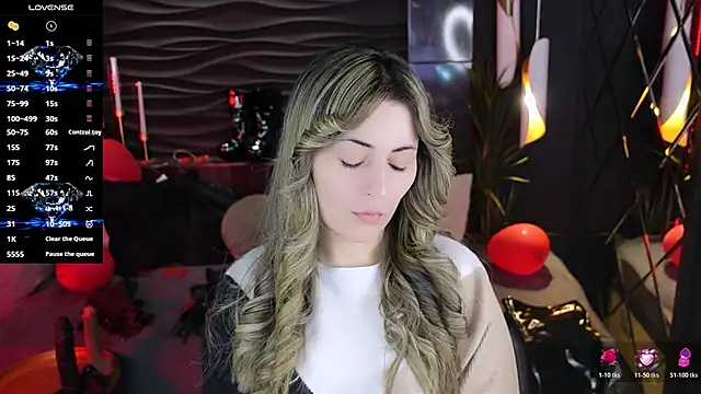 KylieMellow online show from February 17, 5:48 am