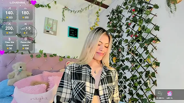 Snapshot of steewart_ chatting on January 28, 3:57 am steewart online show from January 28, 3:57 am