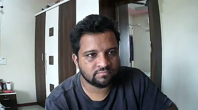 dhruv love online show from December 3, 11:01 am