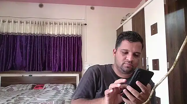 dhruv love online show from February 17, 8:41 am