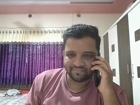 Snapshot of dhruv_love chatting on October 25, 10:01 am dhruv love online show from October 25, 10:01 am
