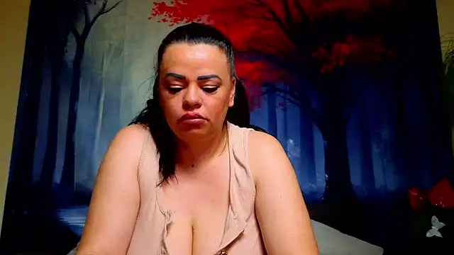 ElizabethEven online show from March 22, 6:17 am