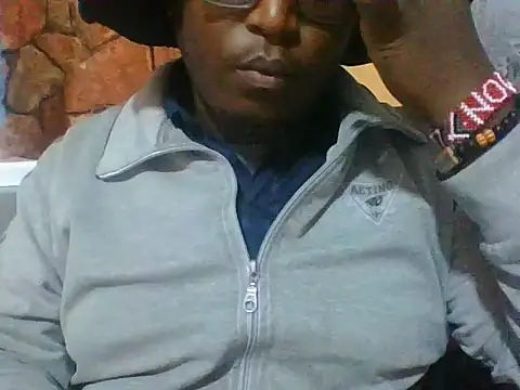 honeyswit online show from February 9, 5:50 pm