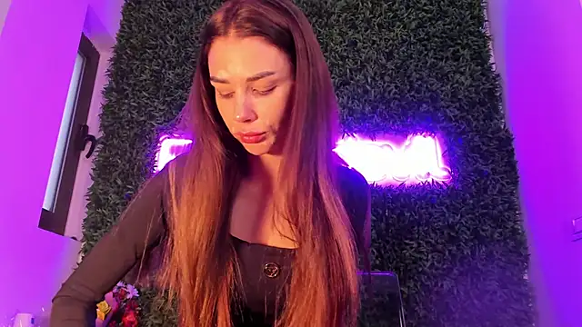 realhotfallingdevil online show from March 25, 5:46 am