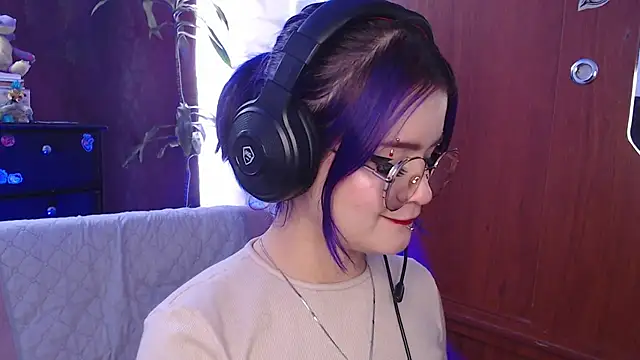 Snapshot of Raventh_ chatting on September 28, 3:06 pm Raventh online show from September 28, 3:06 pm