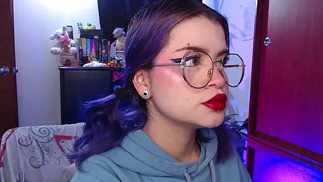 Snapshot of Raventh_ chatting on October 25, 11:07 am Raventh online show from October 25, 11:07 am