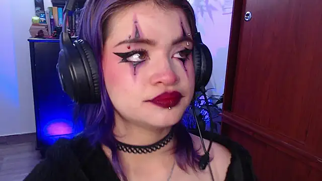 Snapshot of Raventh_ chatting on October 31, 11:55 am Raventh online show from October 31, 11:55 am