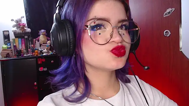 Snapshot of Raventh_ chatting on November 2, 12:07 pm Raventh online show from November 2, 12:07 pm