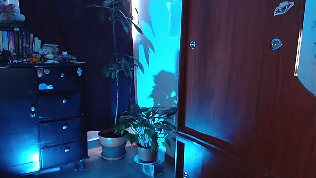 Snapshot of Raventh_ chatting on November 7, 12:38 pm Raventh online show from November 7, 12:38 pm