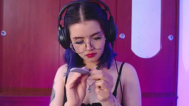 Raventh  online show from April 2, 11:52 am