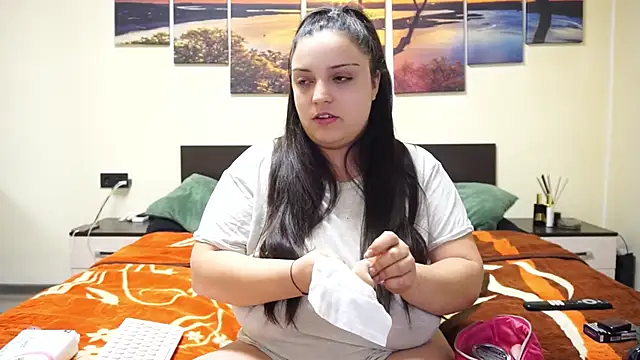 Snapshot of adelline chatting on February 22, 9:59 pm adelline online show from February 22, 9:59 pm