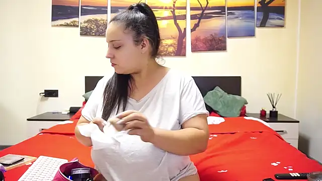 Snapshot of adelline chatting on September 27, 8:58 pm adelline online show from September 27, 8:58 pm