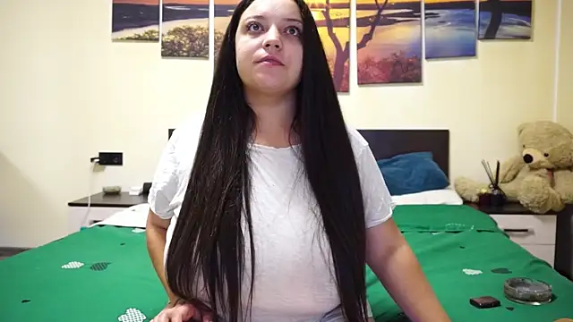 Snapshot of adelline chatting on October 29, 10:11 pm adelline online show from October 29, 10:11 pm