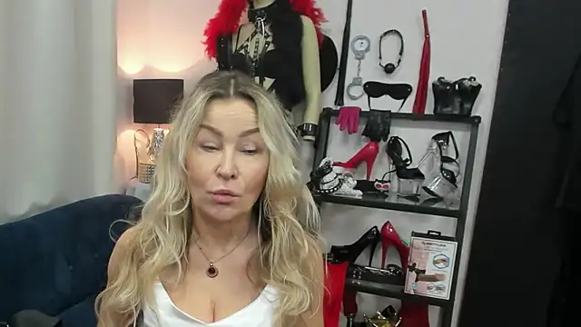 crystaLUX online show from February 27, 5:18 am