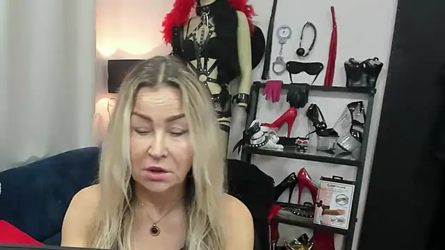 crystaLUX online show from March 5, 5:36 am