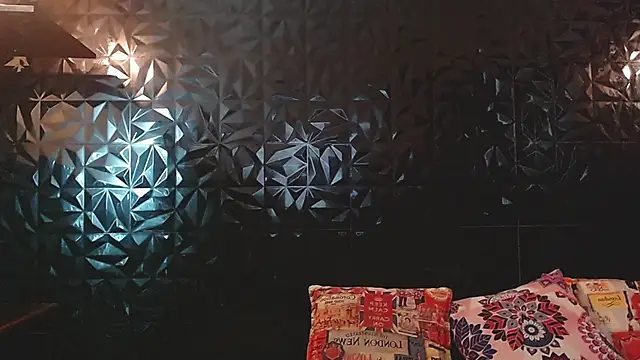 PINK  LOLA1 online show from March 28, 12:21 am