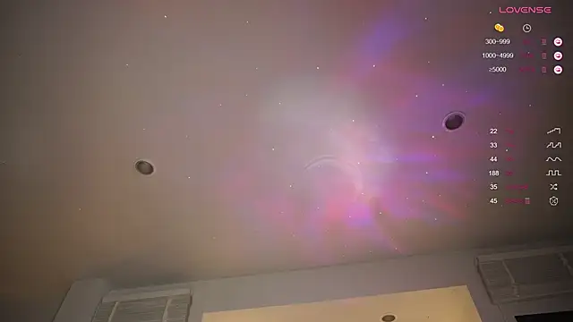 Amylittlestar online show from November 2, 11:18 pm