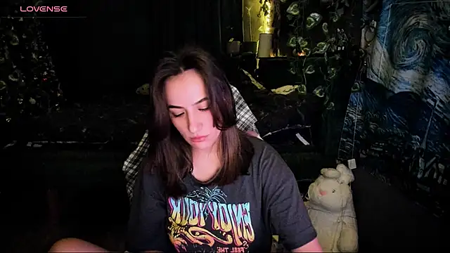 Snapshot of Selbi_Paine chatting on December 12, 11:47 pm Selbi Paine online show from December 12, 11:47 pm