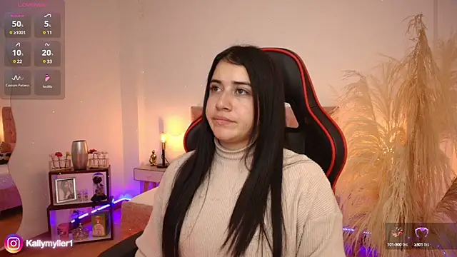 Snapshot of KallyMyller1 chatting on January 17, 7:38 pm KallyMyller1 online show from January 17, 7:38 pm