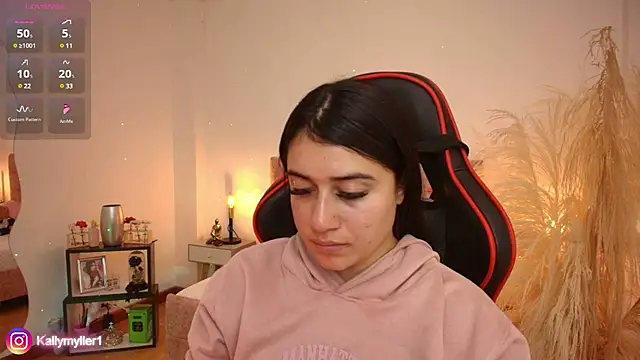 Snapshot of KallyMyller1 chatting on January 29, 7:11 pm KallyMyller1 online show from January 29, 7:11 pm