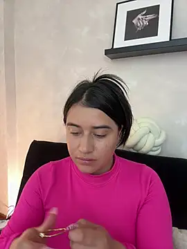 KallyMyller1 online show from February 14, 7:54 pm