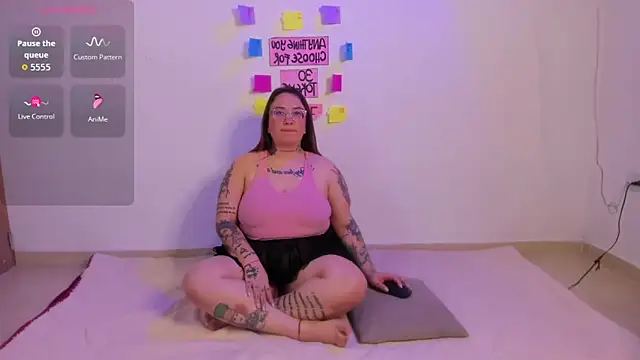 MiaYMolly online show from March 21, 2:38 am