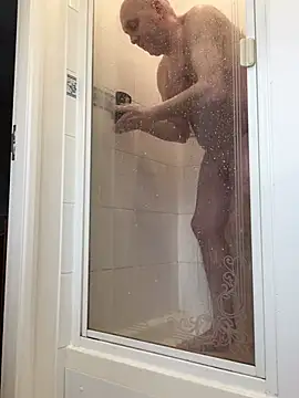 Free2cum4u online show from February 15, 11:06 am