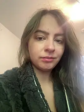 Snapshot of eleonoree chatting on April 28, 1:38 pm eleonoree online show from April 28, 1:38 pm