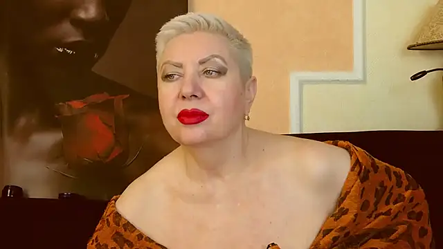 LadyPosh online show from March 15, 1:19 am