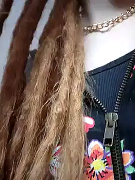 LucidLucy online show from January 19, 3:21 pm