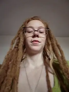 LucidLucy online show from March 13, 2:01 pm