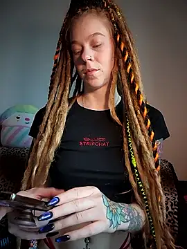 LucidLucy online show from November 2, 12:51 pm