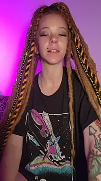 LucidLucy online show from November 9, 6:55 am