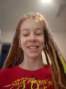 LucidLucy online show from November 25, 2:28 pm