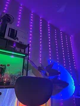 thebrattygoddess online show from May 28, 8:06 pm