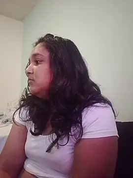 Indianbloom- online show from January 9, 9:01 am