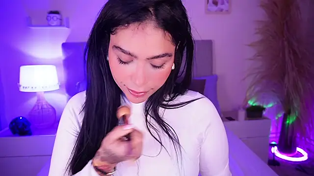 curvyliciousss online show from December 29, 8:04 pm