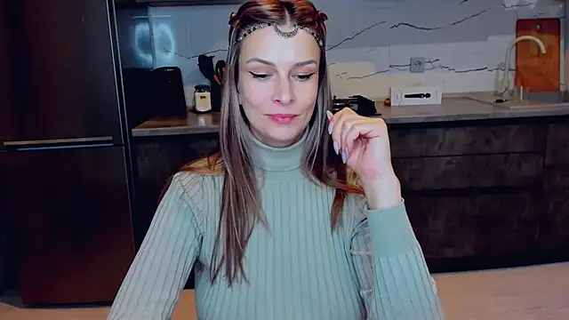 AlexiaDarren online show from February 12, 10:04 pm