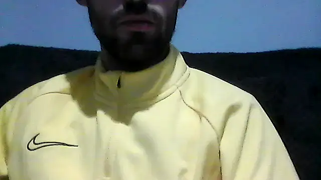 Snapshot of juju156111 chatting on November 19, 8:42 pm juju156111 online show from November 19, 8:42 pm