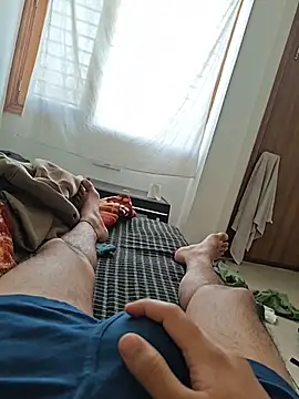 Hornylonda556 online show from February 14, 9:17 am