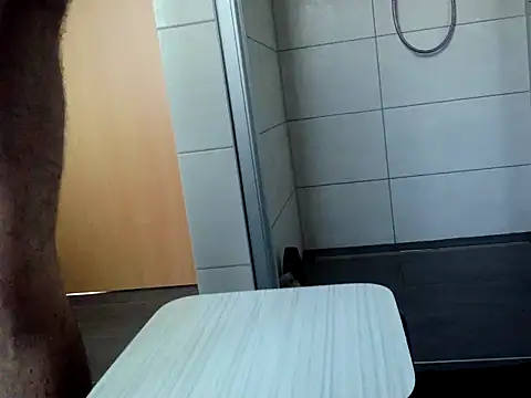 mopa81 online show from April 9, 5:51 pm