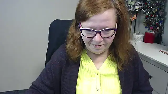 Adelewildx online show from January 19, 4:49 am