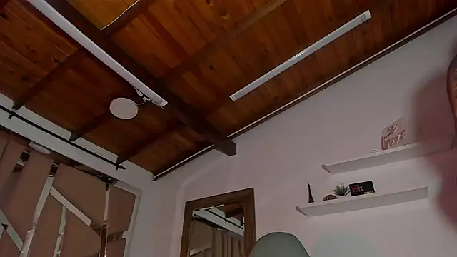 Snapshot of mister_miike chatting on March 2, 6:16 am mister miike online show from March 2, 6:16 am