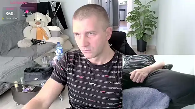 Maribor online show from November 5, 1:00 pm