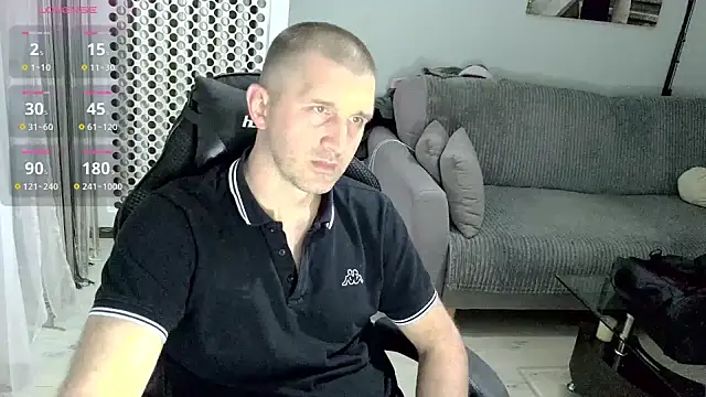 Snapshot of Maribor chatting on May 26, 9:33 pm Maribor online show from May 26, 9:33 pm