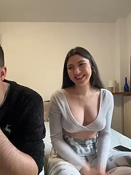 Snapshot of couplepenetration chatting on December 8, 9:57 am couplepenetration online show from December 8, 9:57 am